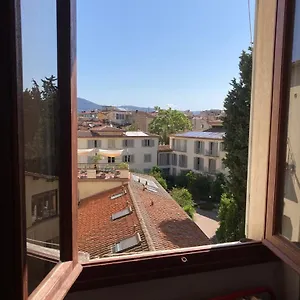  Hotel Paola